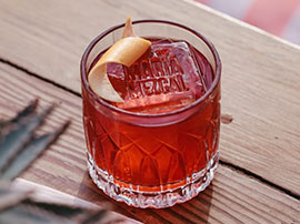 María Mezcal